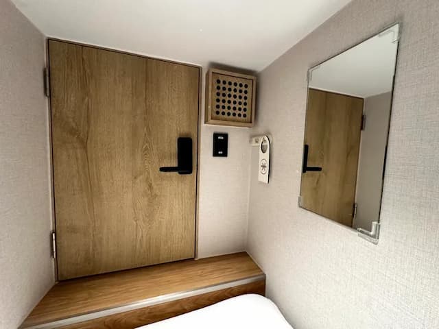 Nomad Live Hostel-女性專用宿舍房-8