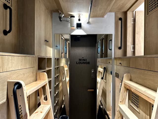 Nomad Live Hostel-女性專用宿舍房-4