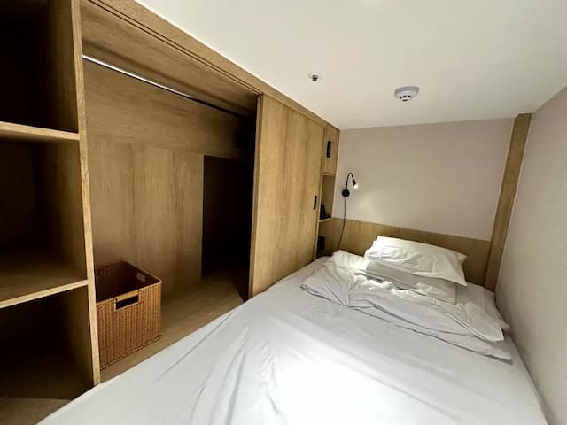 Nomad Live Hostel-女性專用膠囊房-1