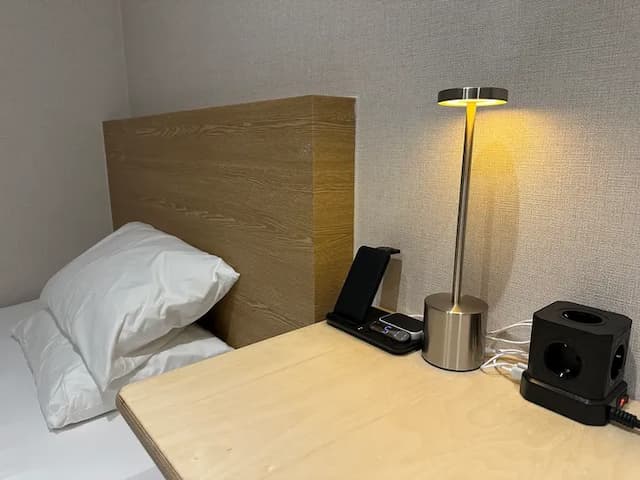 Nomad Live Hostel-VIP單人房-4