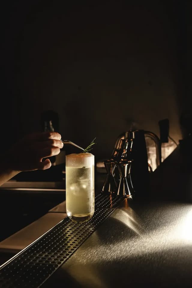 覓嵎背包旅居 x Bar Miu-娛樂雅房 - 共用衛浴-10