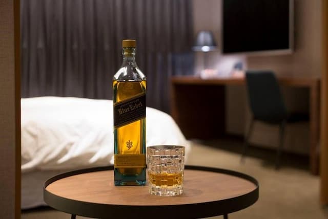 Noble Hotel-Deluxe double room-2