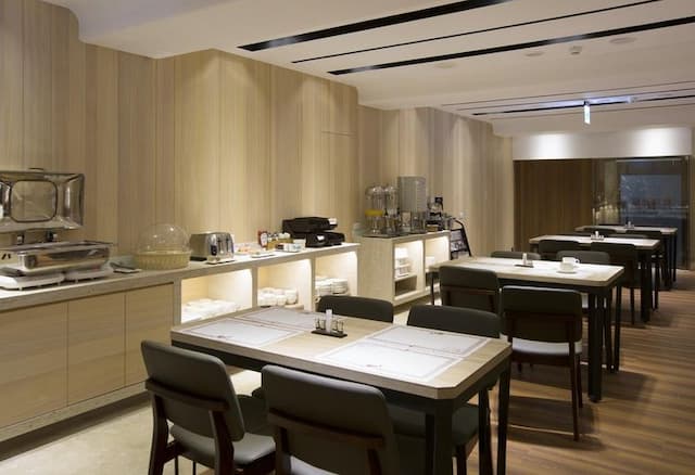 Noble Hotel-Classic double room-7