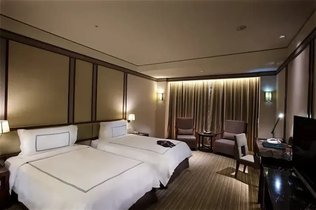 Evergreen Resort Hotel (Jiaosi)-2026 Superior Western Twin Room ｜with breakfast-3