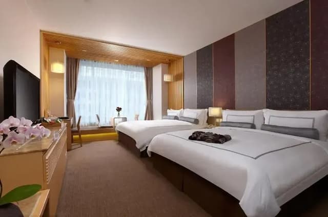 Evergreen Resort Hotel (Jiaosi)-2026 Superior Family Room ｜with breakfast-2