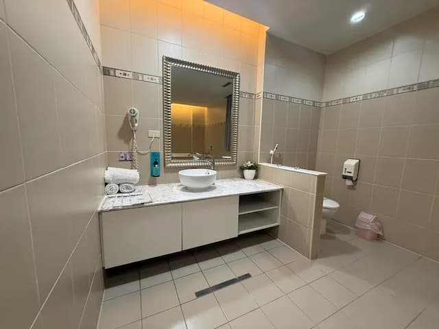 Lisa motel-Business twin Room-9