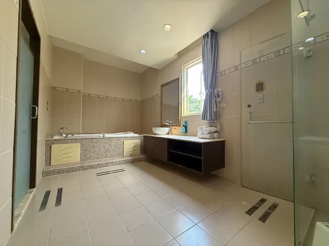 Lisa motel-Business twin Room-11