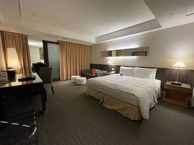 Tempus Hotel-Superior Double Room-withoutbreakfast-7