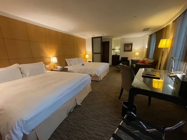 Tempus Hotel-Deluxe Quadruple Room-without breakfast-1
