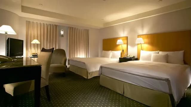 Tempus Hotel-Classic Quadruple  Room-without breakfast-3