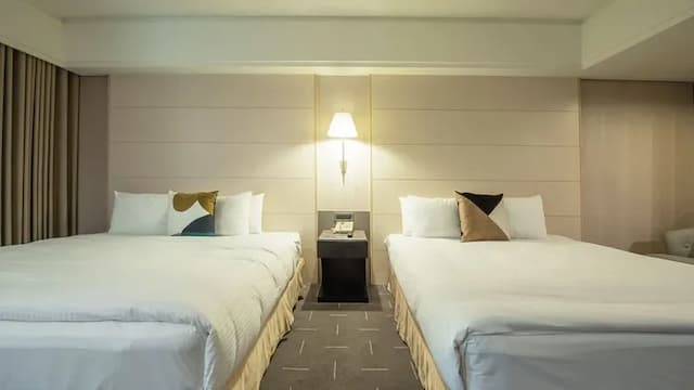 CHECK inn SELECT Taichung Dadun-Deluxe Family Suite-room only-2