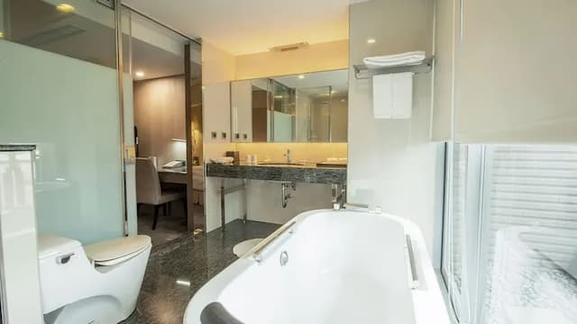 CHECK inn SELECT Taichung Dadun-Deluxe Family Suite-room only-7