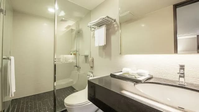 CHECK inn SELECT Taichung Dadun-Standard Twin Room (No Windows)-room only-8