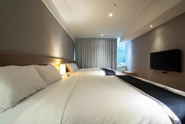 尚印旅店Stay Inn (緊鄰雙連捷運3分鐘)-經典四人房-3