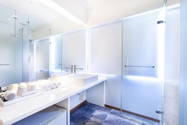 尚印旅店Stay Inn (緊鄰雙連捷運3分鐘)-經典四人房-6