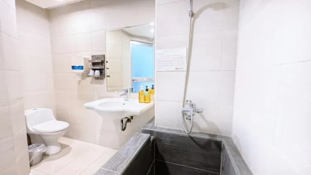 Yoai Jiaoxi Spring Hotel-Double room-6