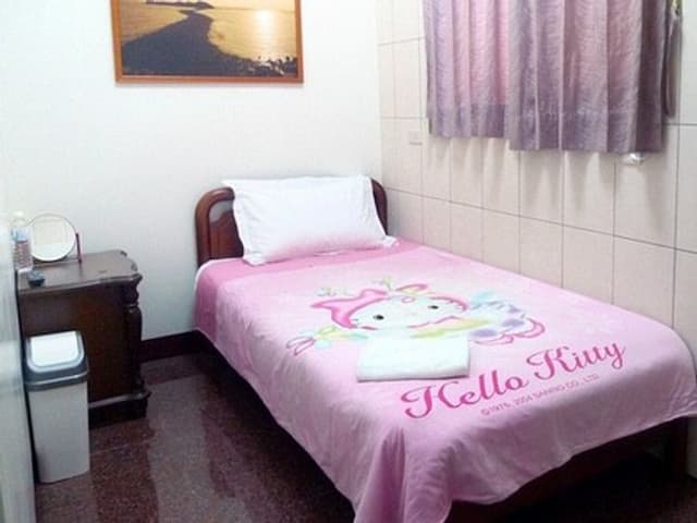 初心輕旅民宿 | 12人可澎湖包棟 | 露台賞日出&夕陽｜機場接送-單人雅房-1