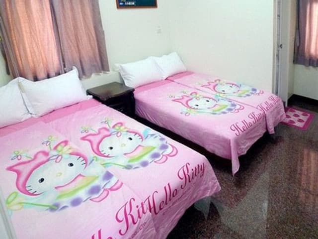 初心輕旅民宿 | 12人可澎湖包棟 | 露台賞日出&夕陽｜機場接送-包棟 | 雙人房*1,四人房*1,五人房*1-5