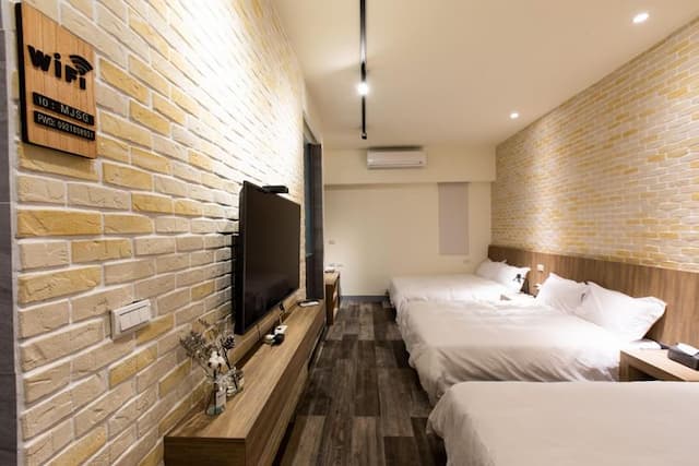 觅净拾光轻旅民宿-101 六人套房-4