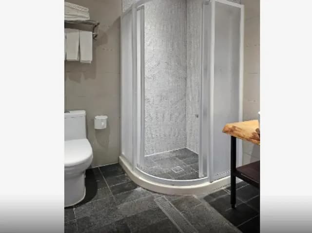 Herb Art Hotel-Deluxe Quadruple Room-4