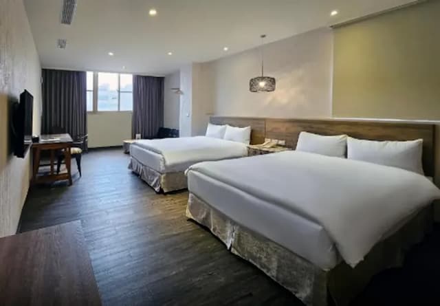 Herb Art Hotel-Deluxe Quadruple Room-1