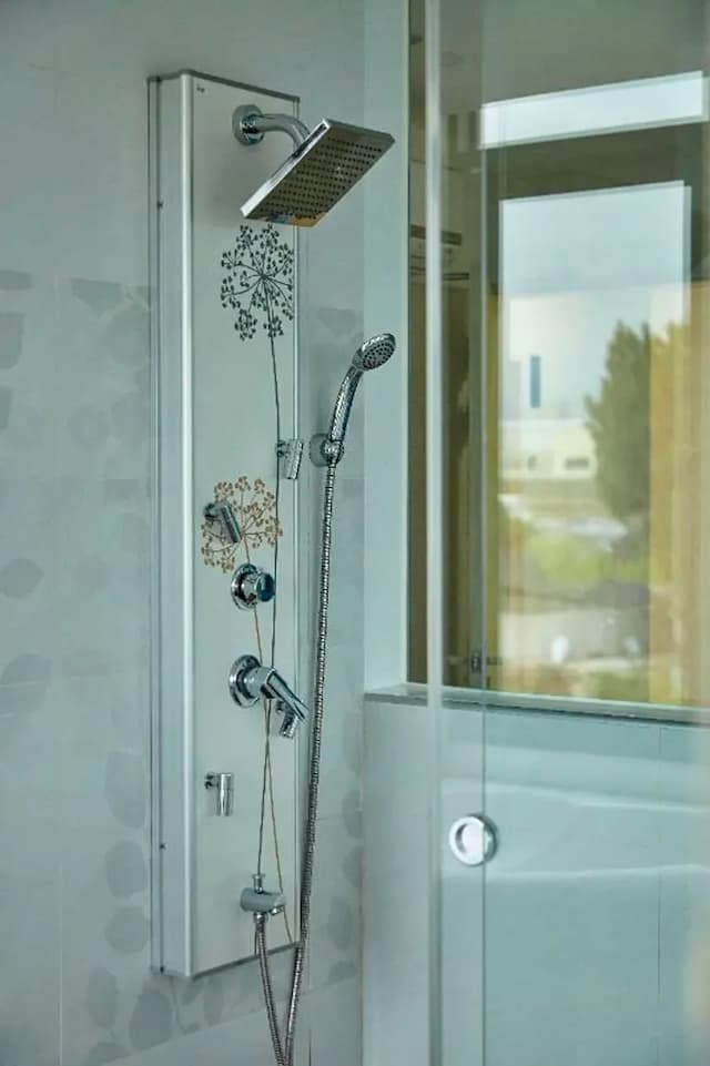 菈芙卡｜道 Villa-豪華四人房 - 有浴缸-6