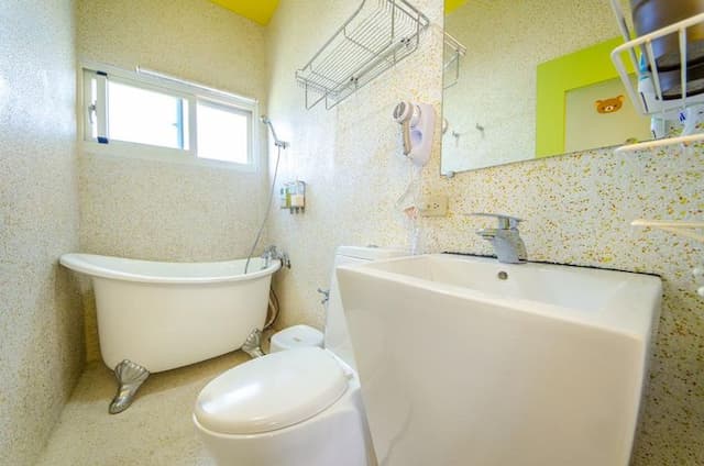 陽光屋民宿-六人房-3