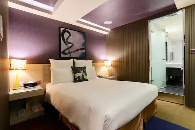 葳皇時尚飯店-經濟無窗雙人房-2