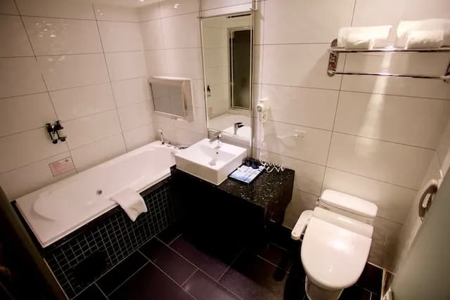 葳皇時尚飯店-經濟無窗雙人房-3