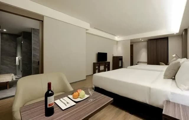 村却國際溫泉酒店 | 優惠專案開跑中-【獨家專案】標準家庭房｜含早餐-3