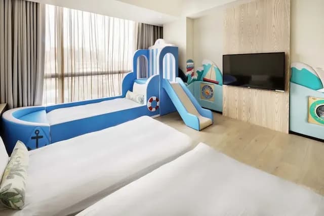 新悦花園酒店｜親子主題、寵物友善-【2026】日式童趣房A (二單床墊+一造型滑梯兒童床)-7
