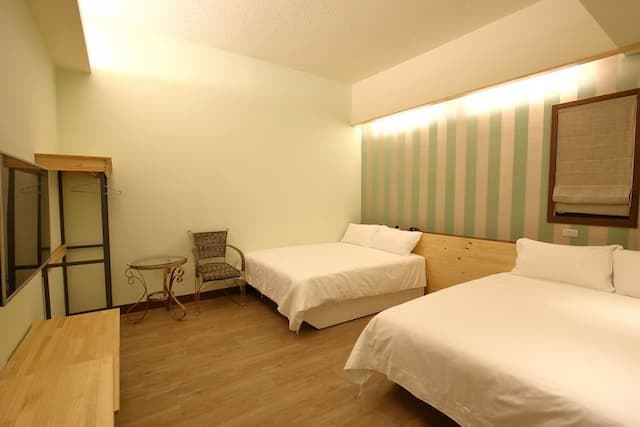 Butterfly Legend Homestay-Accommodation for four people | no pick room-8