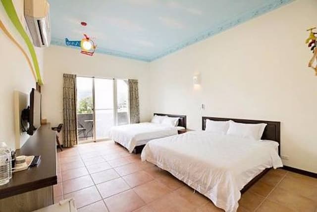 Yijun Homestay-Twin Room with Balcony-2
