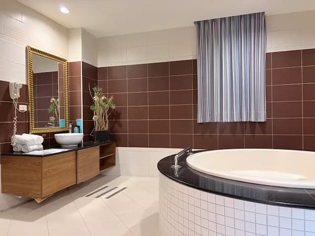 Lisa motel-Elite Quadruple Room-9