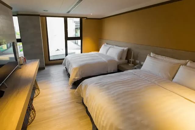 Q21 Hotel ｜帝后大飯店｜高雄音樂中心-【麗星郵輪獨享】四人房-3