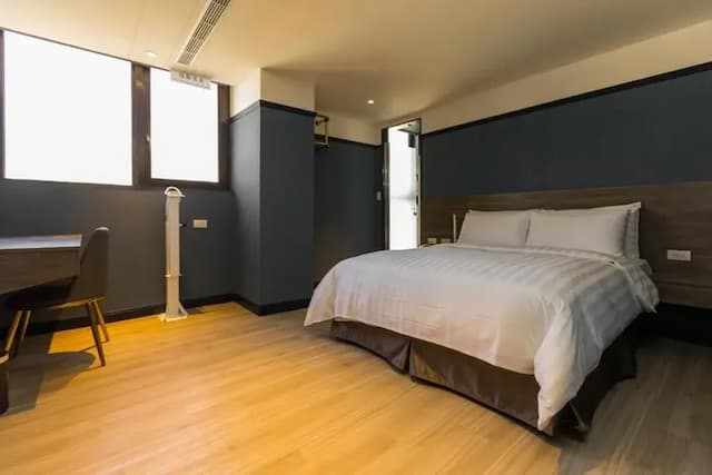 Q21 Hotel ｜帝后大飯店｜高雄音樂中心-【麗星郵輪獨享】標準雙人房（一大床）-3