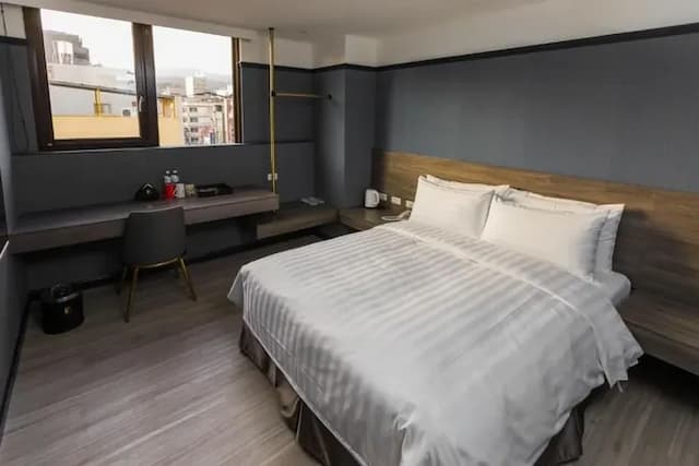 Q21 Hotel ｜帝后大飯店｜高雄音樂中心-【麗星郵輪獨享】標準雙人房（一大床）-1