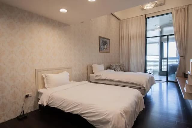 景觀樓中樓四人房