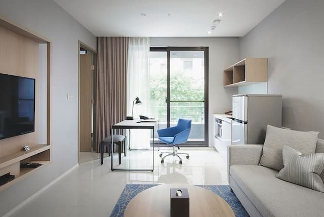 Jolley Hotel-Family Suite (one big bed and one small bed)-3