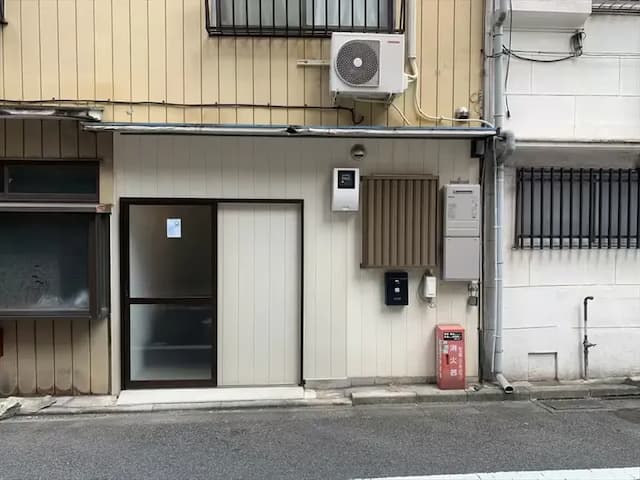 アメ横・上野公園徒歩圏内/2ベッドルーム一軒家貸切/42㎡/最大8名-一軒家貸切｜2ベッドルーム｜最大8名-13