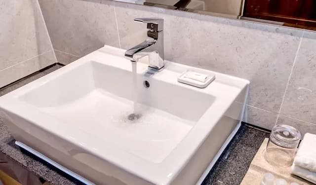 Jeju Salom Hotel-Standard Twin-4