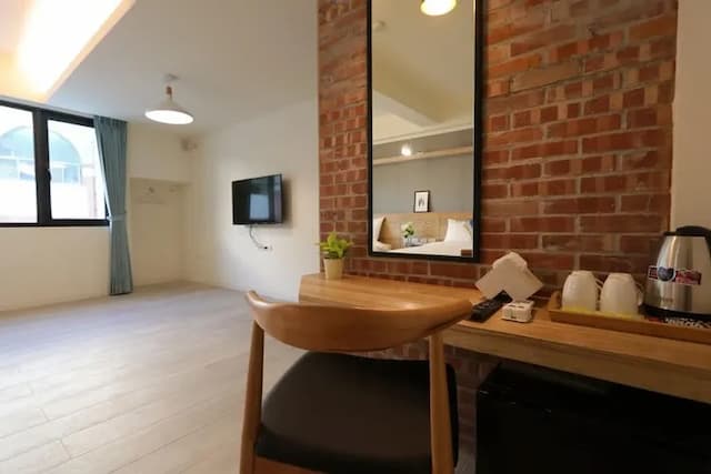 Flora Inn-『Exclusive』Deluxe Double room Upgrade-11