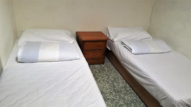 海霞您的家 民宿-同遊3人房 ( 3個單人床)-5