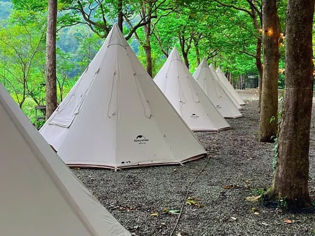 棉野戶外免搭收服務露營行程規劃-懶人露營｜4帳篷1天幕「山屋」或「金字塔」-2