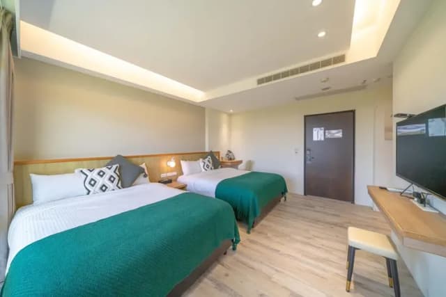 那云半山villa｜花蓮泳池包棟-12-24人六間房包棟方案-13