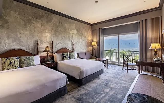 遠雄悅來大飯店-精緻山景客房(二中床) ｜Room only-1