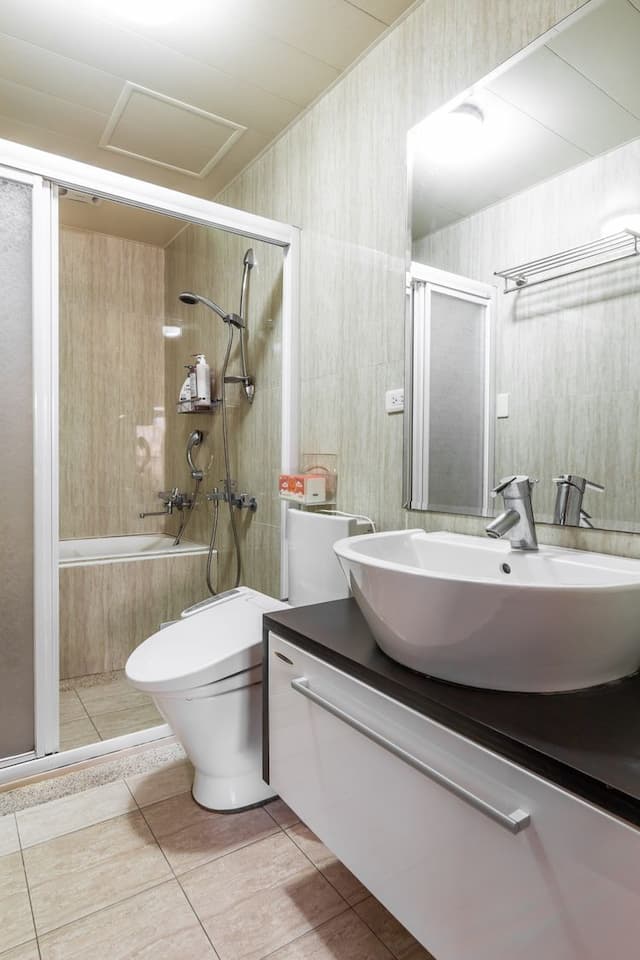 小搗蛋親子民宿 l 卡通服裝、親子遊戲區-舒適四人房-附浴缸-公主城堡-8