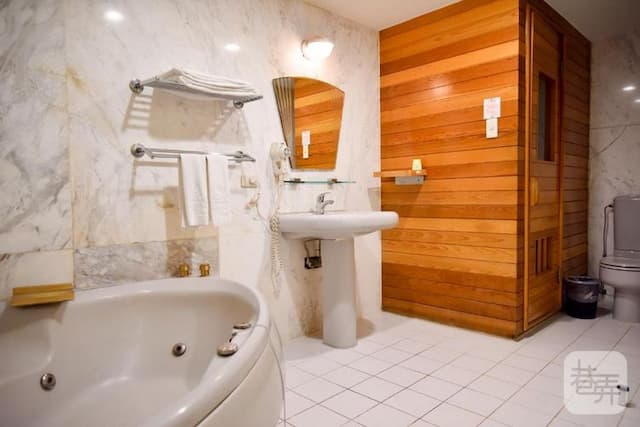 金色年代旅店-高級雙人房-9