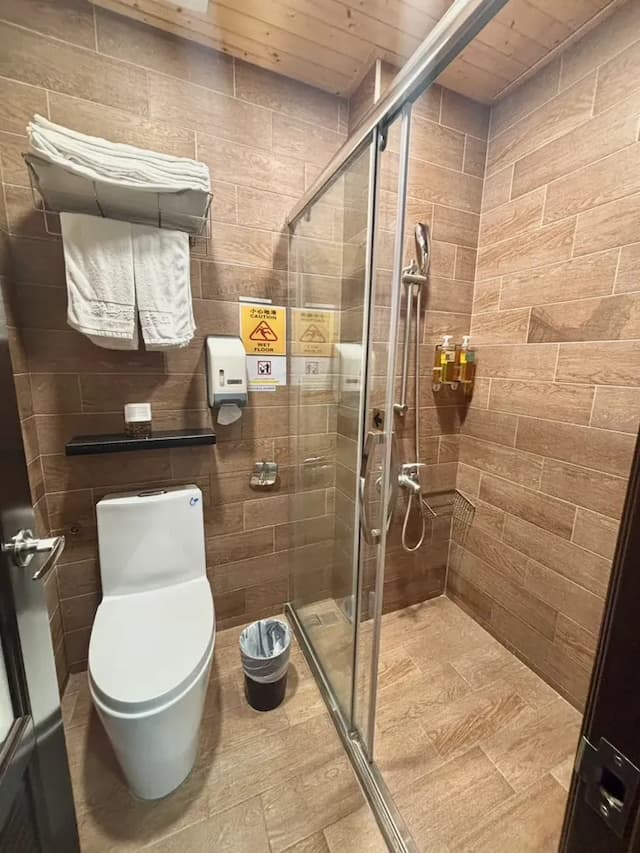 DA XI LAO CHENG,SI-JI-XING-GUAN-Family quadruple room-9