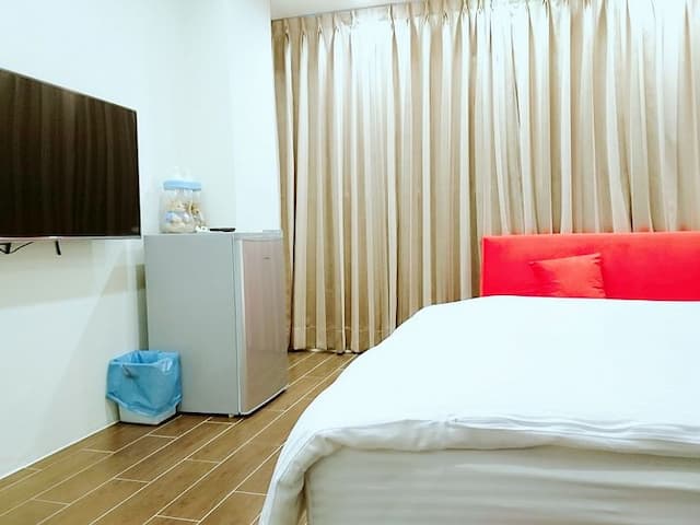 펑 클랜 베어 홈  (Feng clan bear home)-F5D2N(New and exquisite family 5 people room) (2 rooms, 2 bathrooms, 1 living room) Taichung Fengjia Night Market Accommodation-3